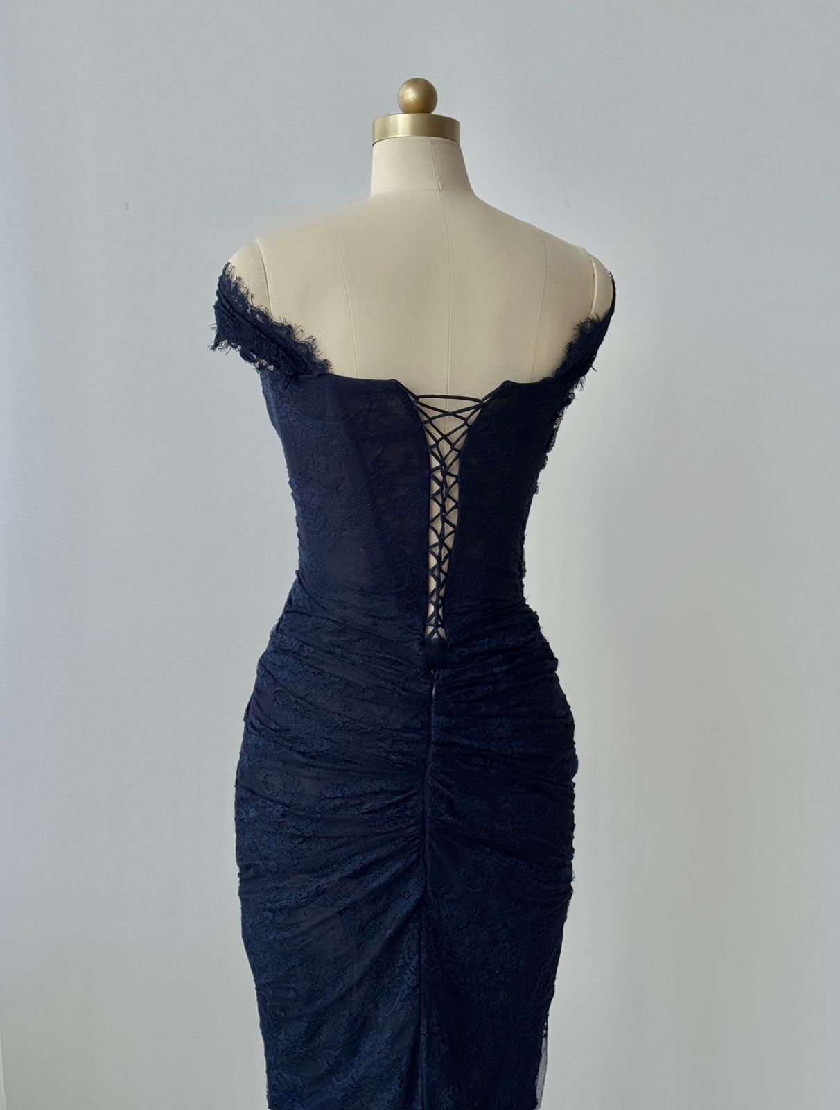Navy blue mermaid dress with embroidery and off the shoulder straps