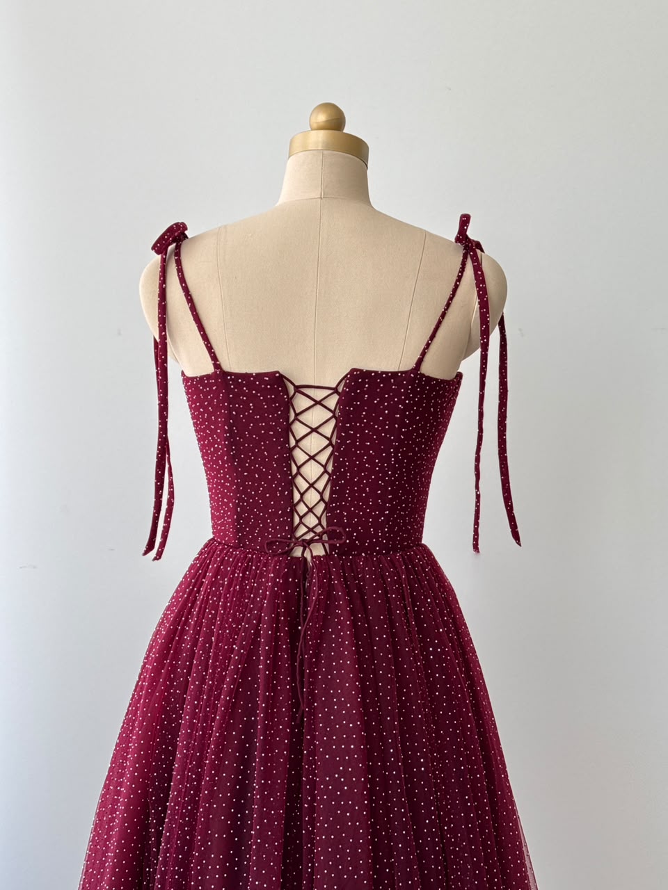 Burgundy midi dress with sparkles and spaghetti straps