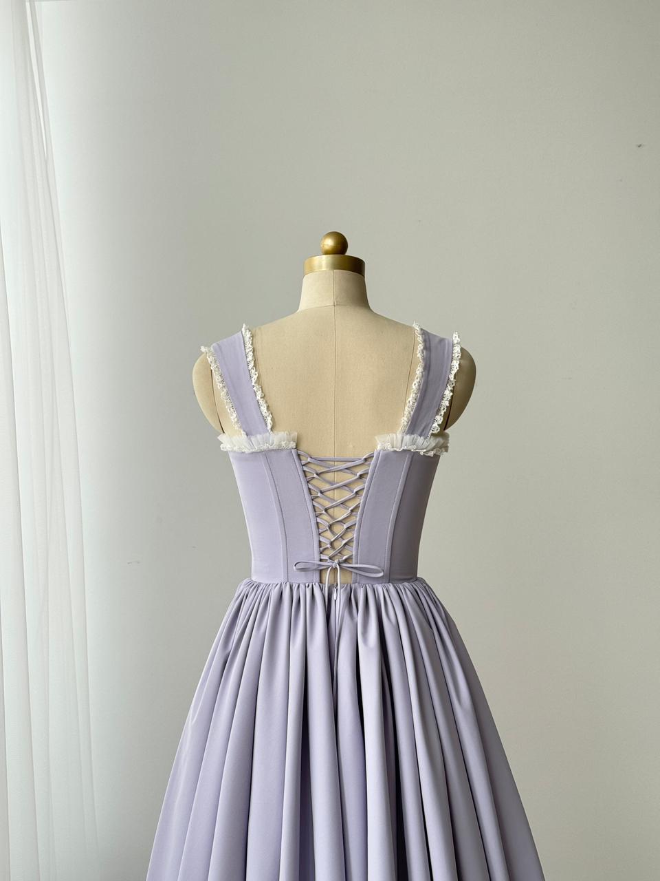 Light purple midi dress with straps, embroidered bows and lace