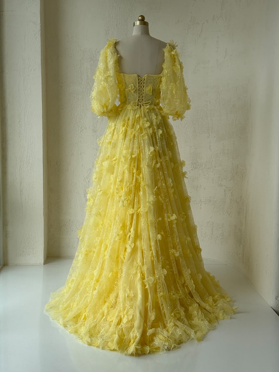 Yellow A-Line gown with short sleeves and embroidery