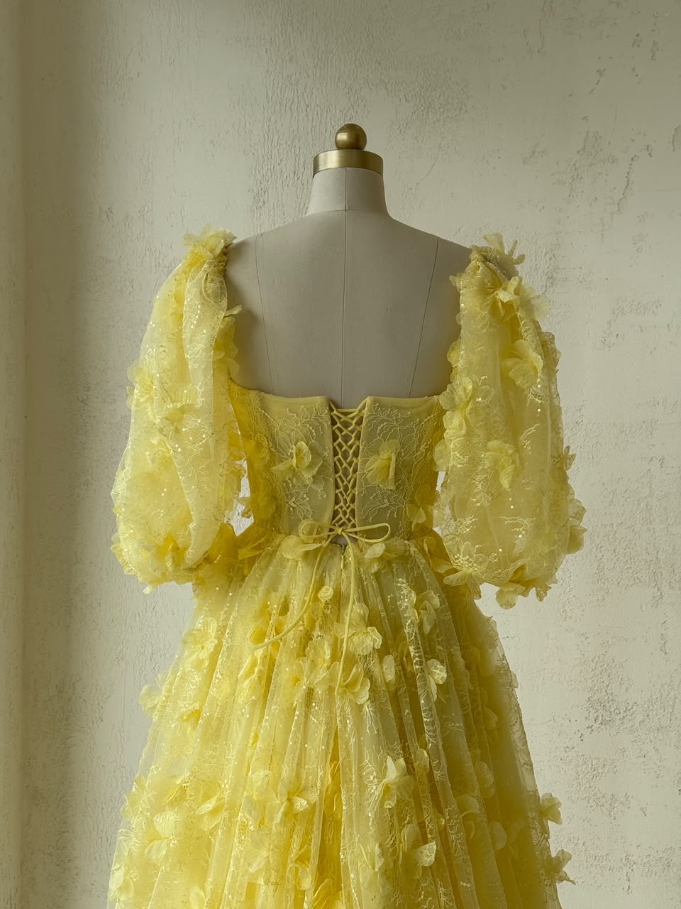 Yellow A-Line gown with short sleeves and embroidery