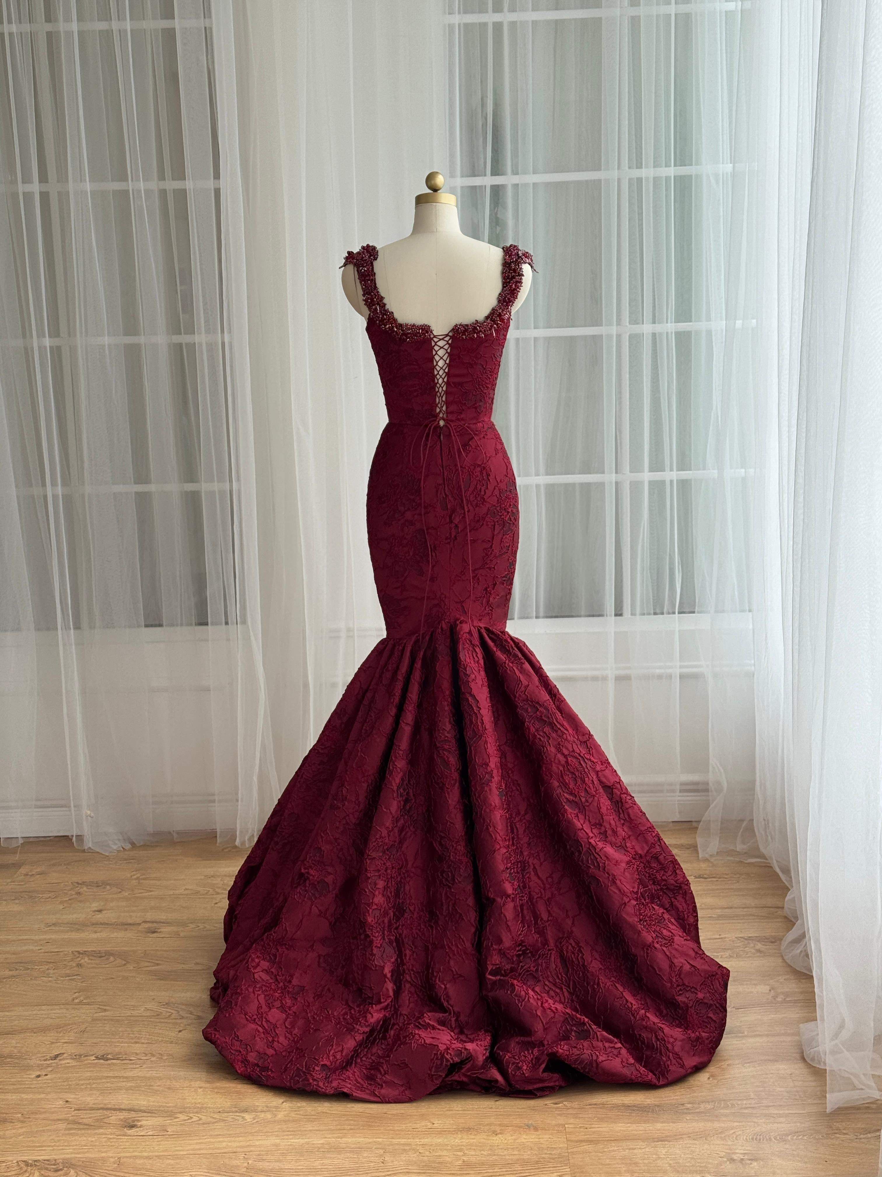 Red mermaid dress with straps and embroidery