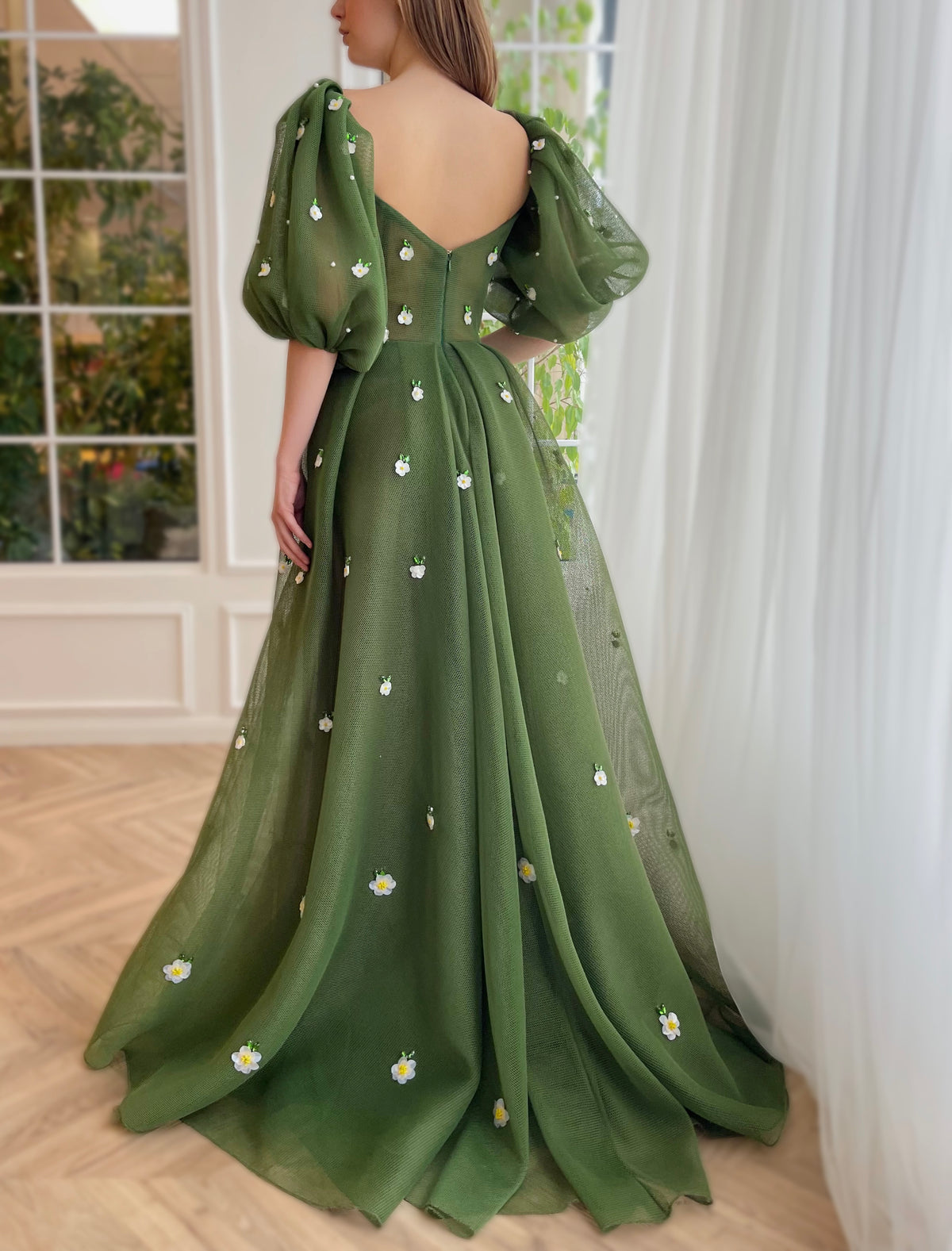Green A-Line dress with short sleeves and embroidery