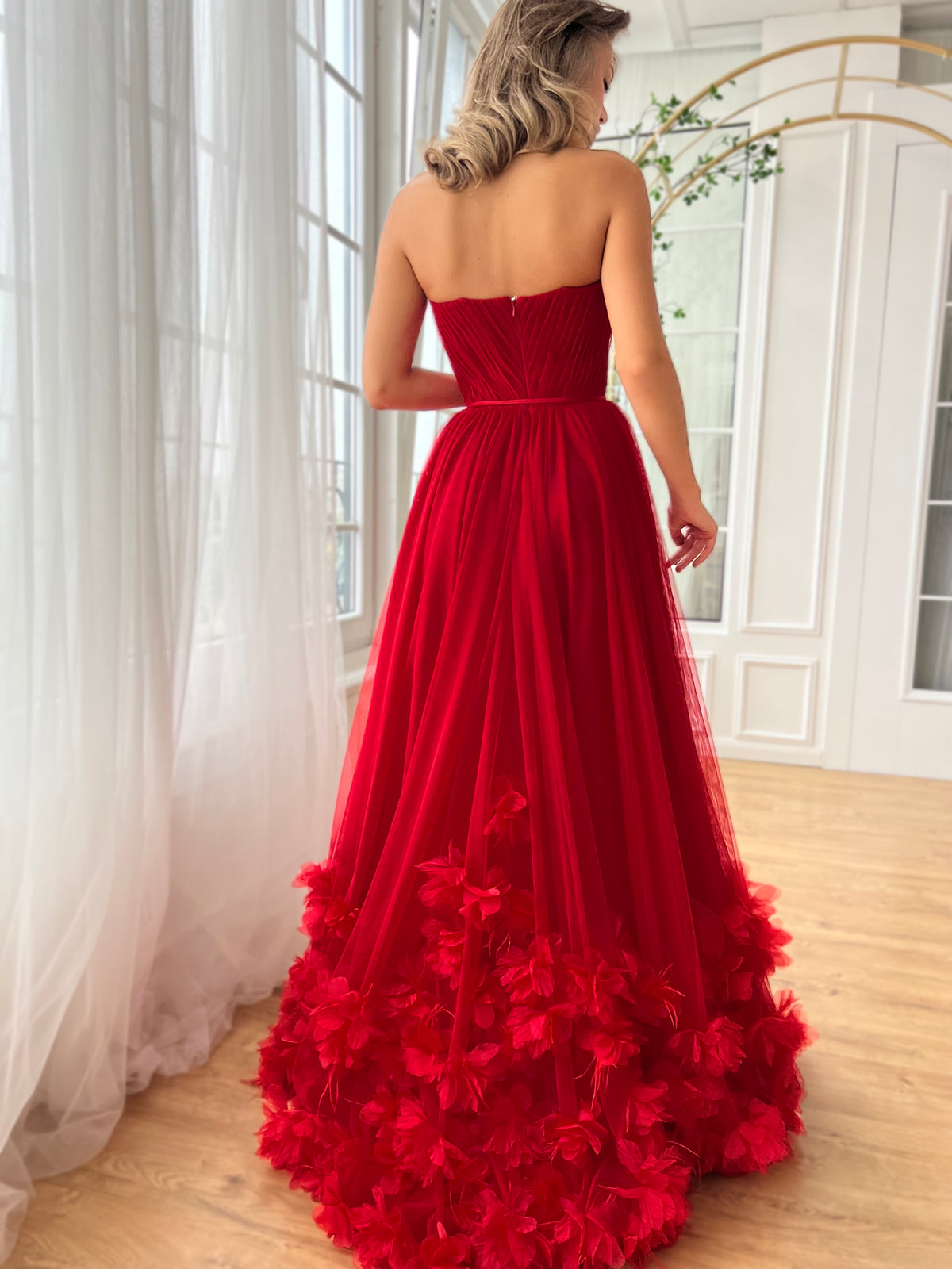 Red A-Line dress with embroidery and no sleeves