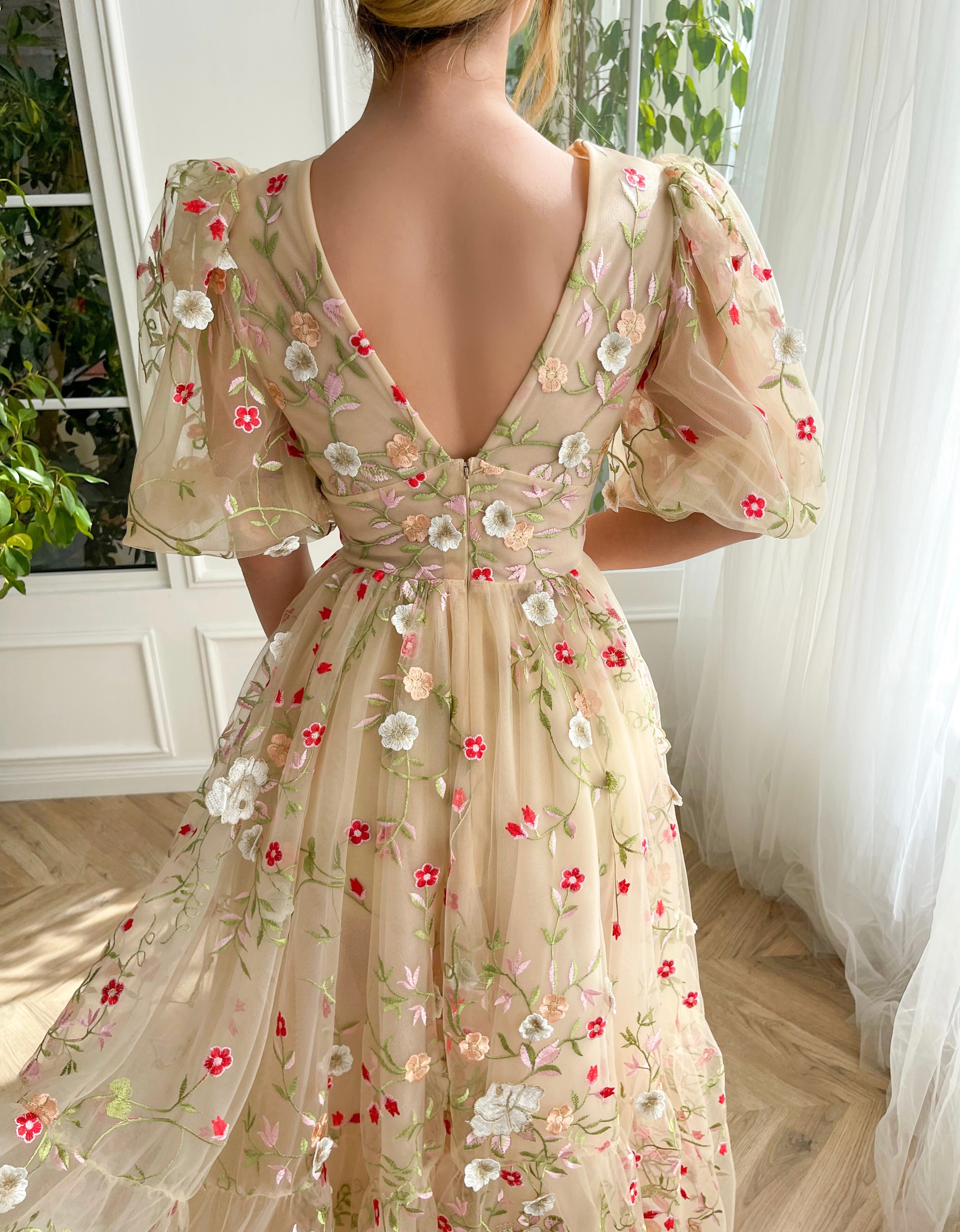 Strawberry Midi Dress – Lirika Matoshi