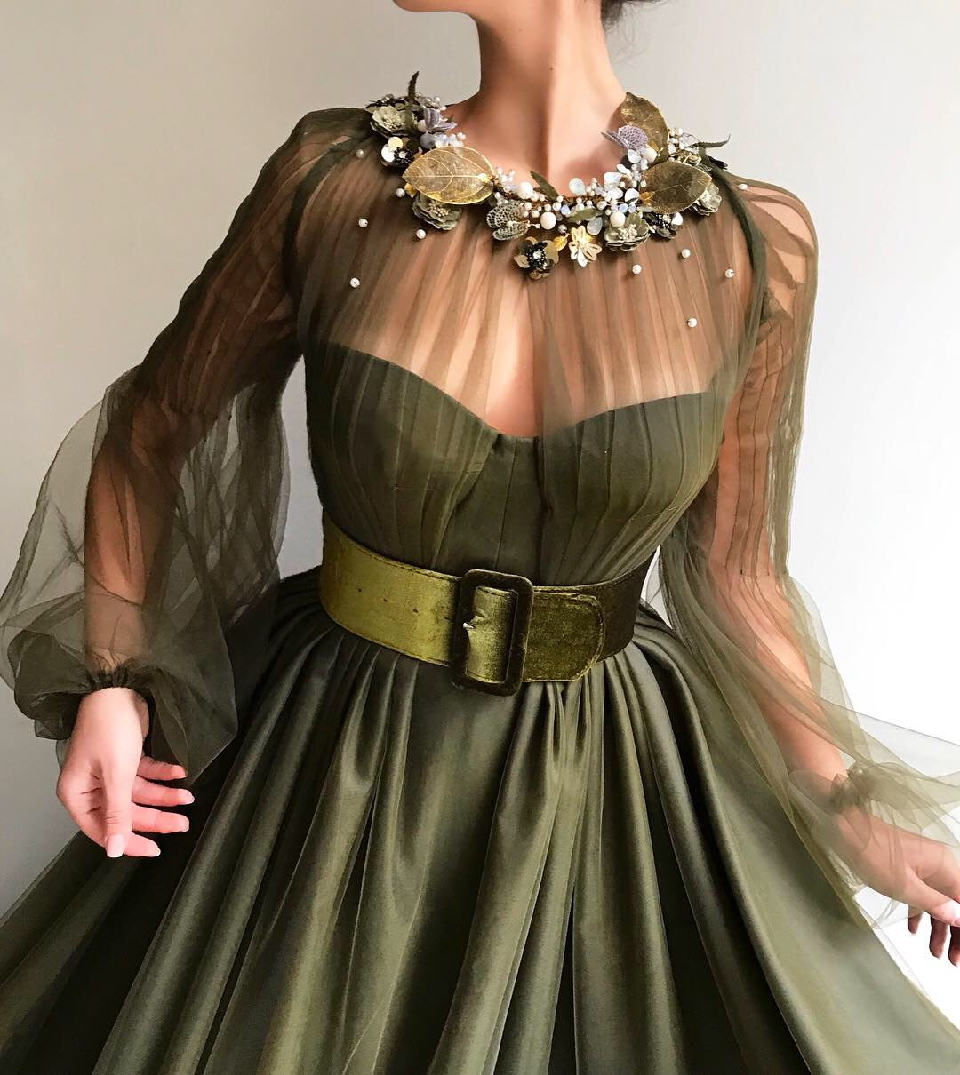 Green A-Line dress with long sleeves, belt and embroidery