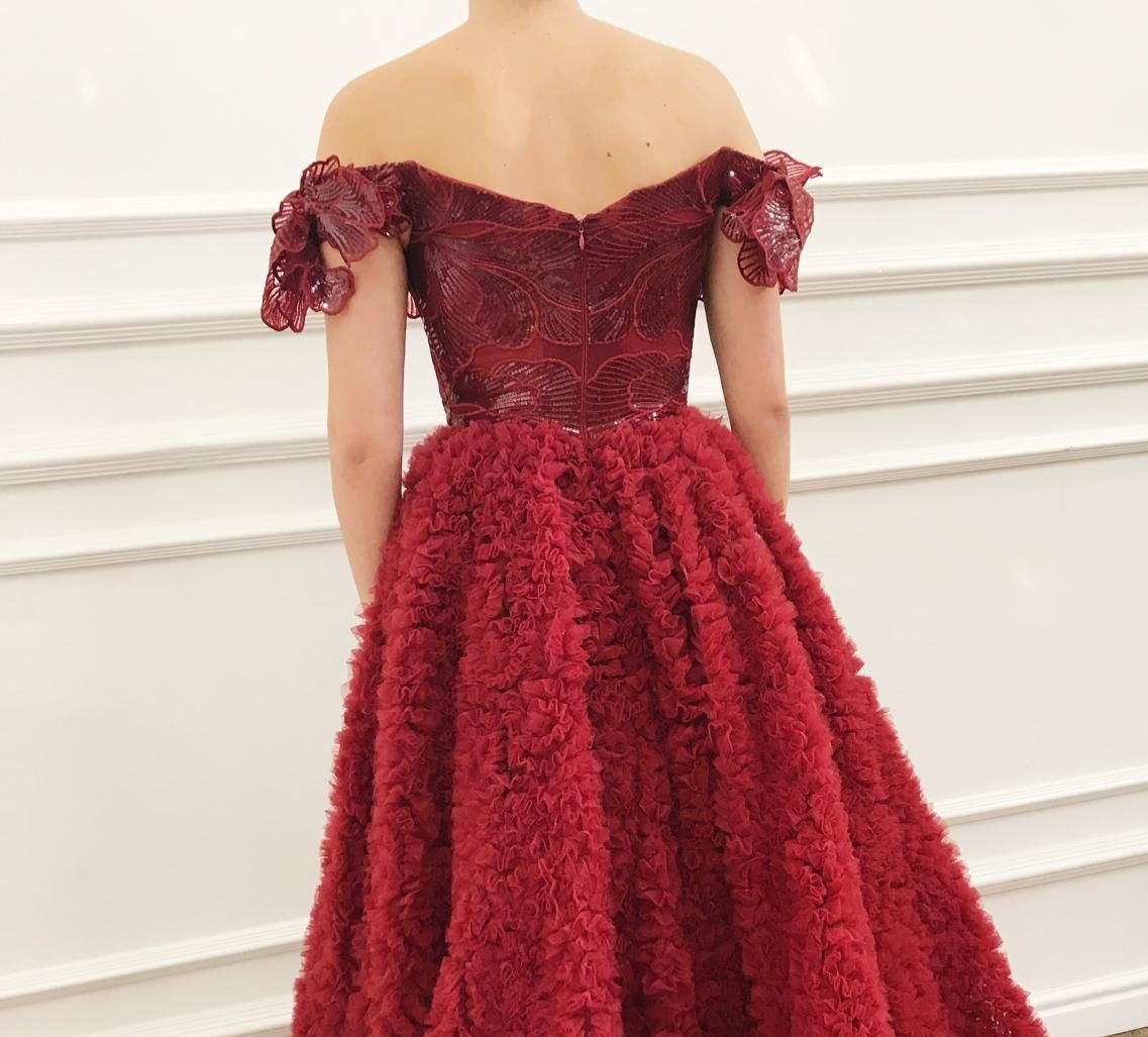 Red A-Line dress with off the shoulder sleeves, embroidery and v-neck