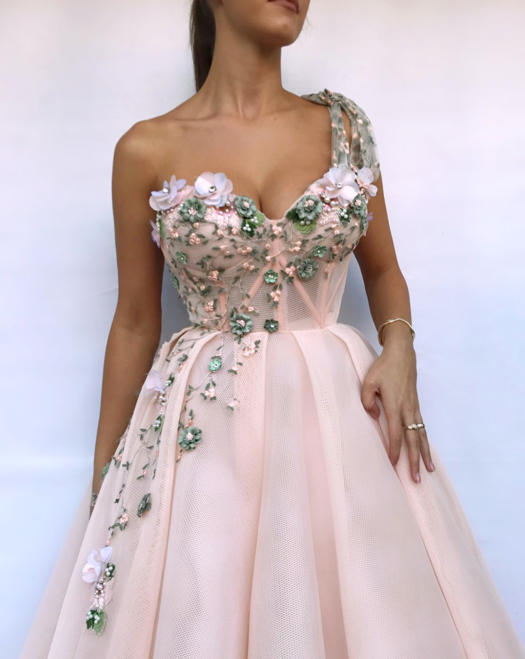 100 Wedding Dresses You Loved in 2018: Ball Gowns & A-Lines | Wedding  Inspirasi