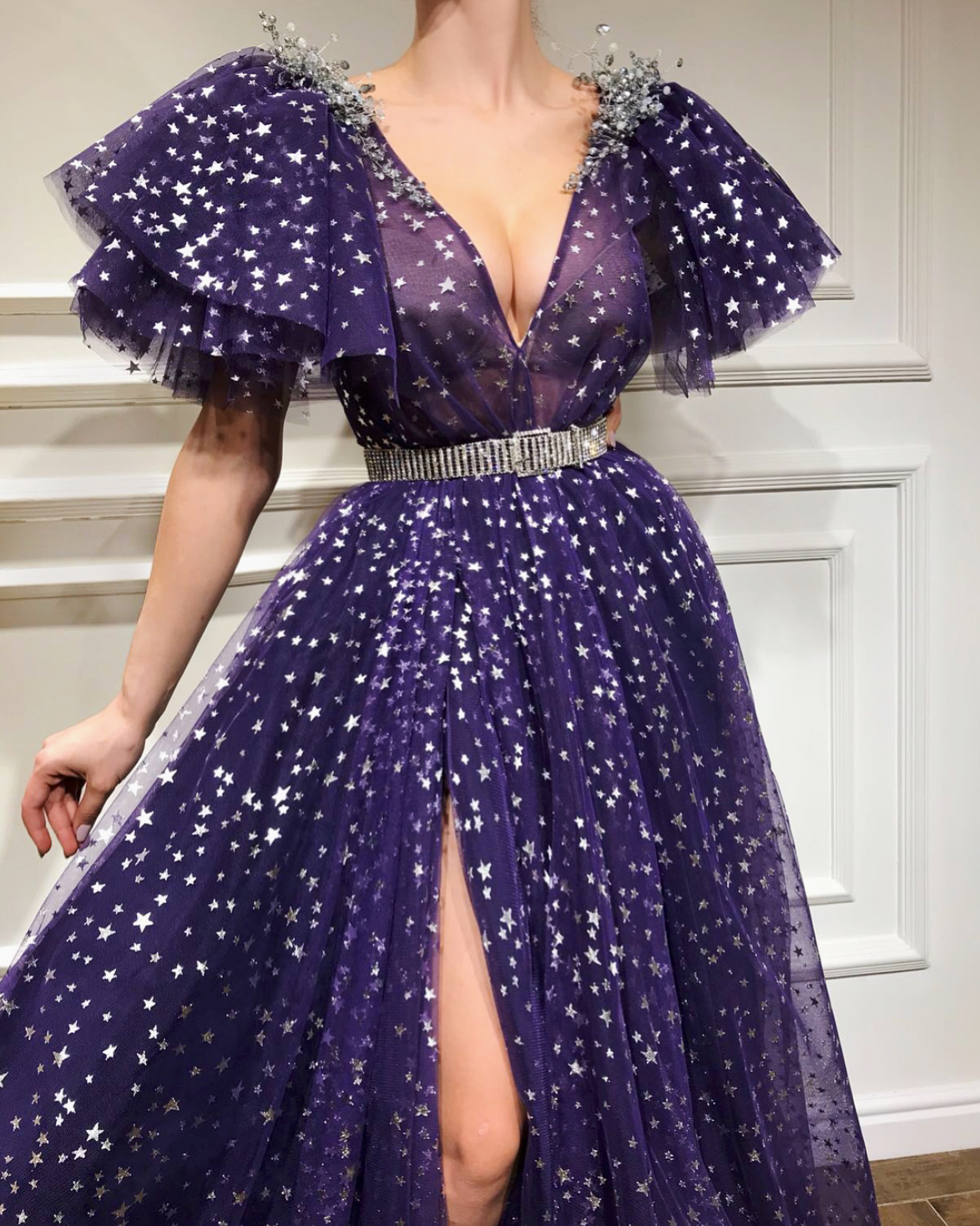Purple A-Line dress with belt, v-neck, starry fabric, embroidery and short sleeves