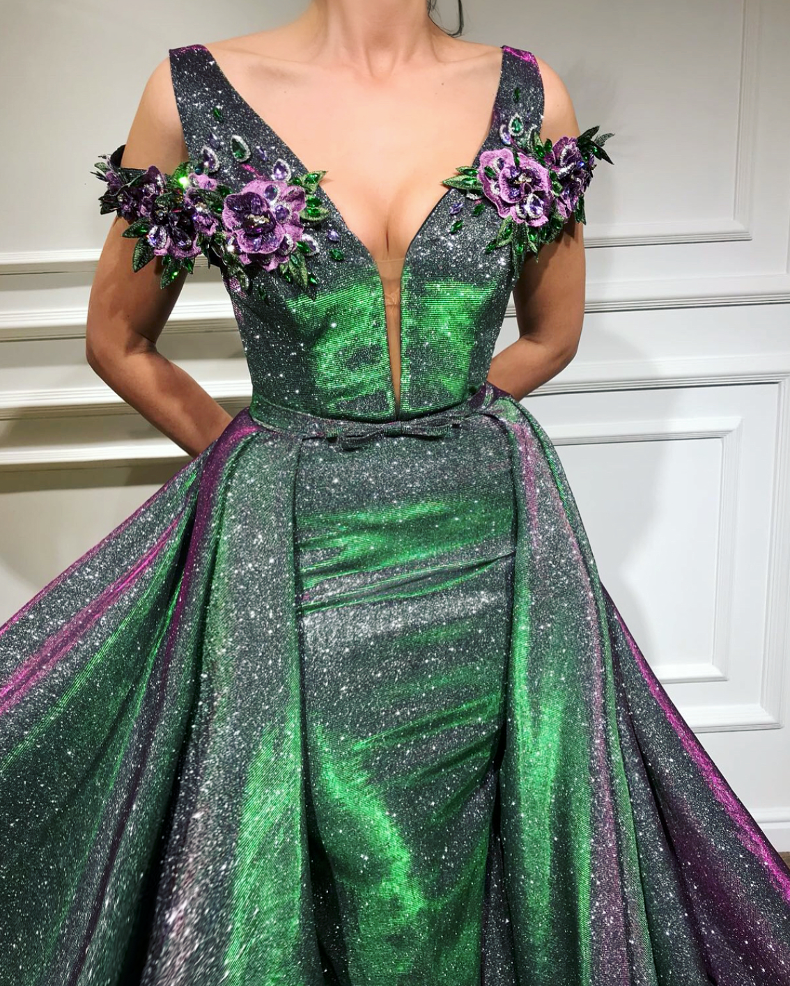 Green and purple overskirt dress with straps, off the shoulder sleeves, v-neck and embroidery