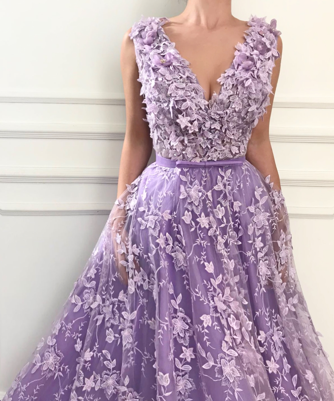 Purple A-Line dress with no sleeves, v-neck, lace and embroidery