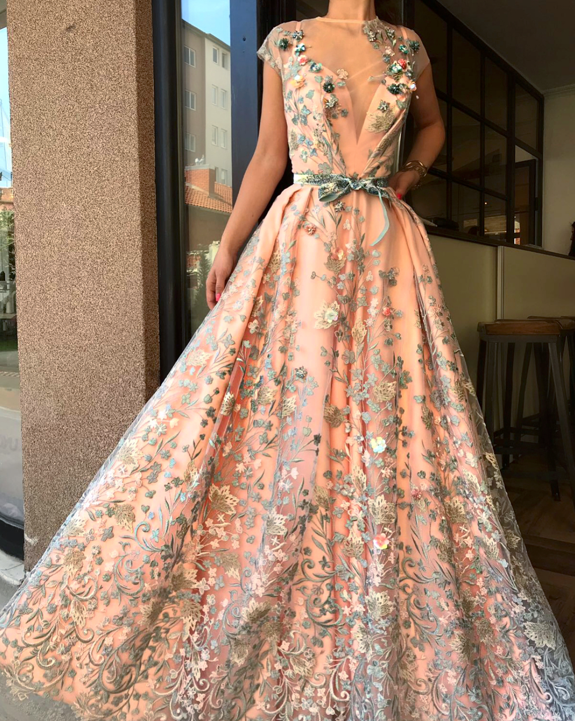 Pink A-Line dress with no sleeves and embroidery
