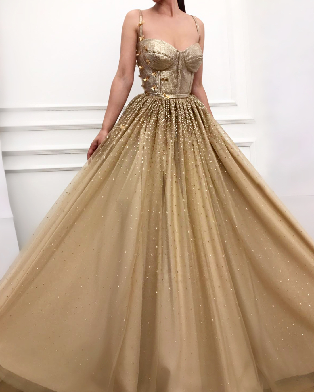 Gold A-Line dress with spaghetti straps and embroidery