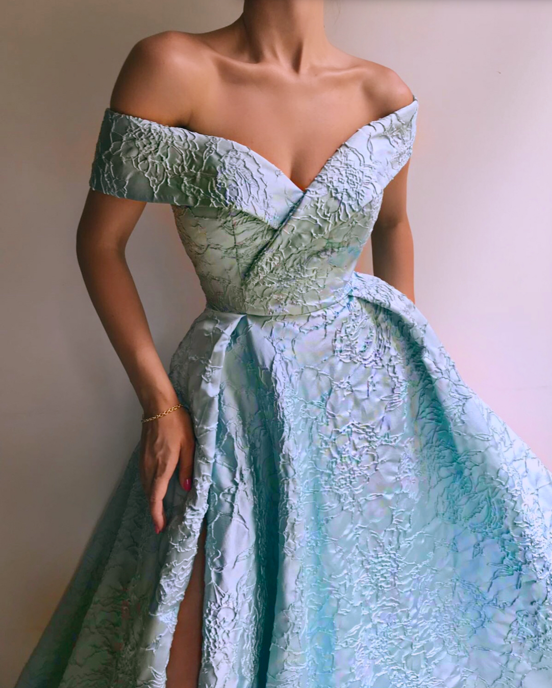 Blue A-Line dress with off the shoulder sleeves