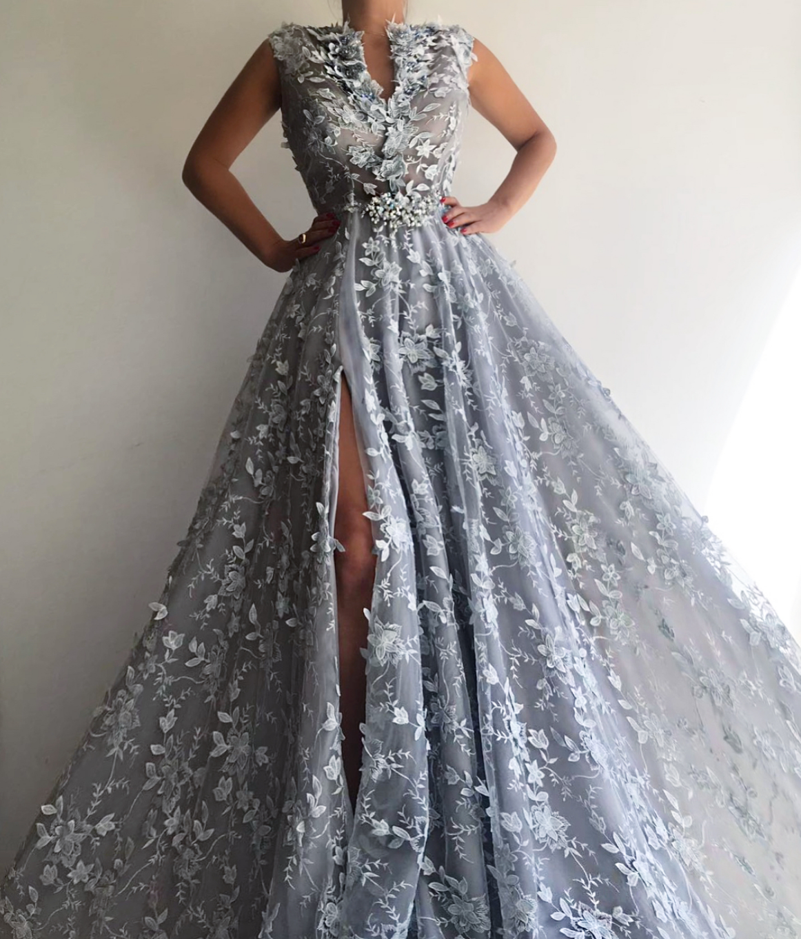 Grey A-Line dress with no sleeves, lace and embroidery