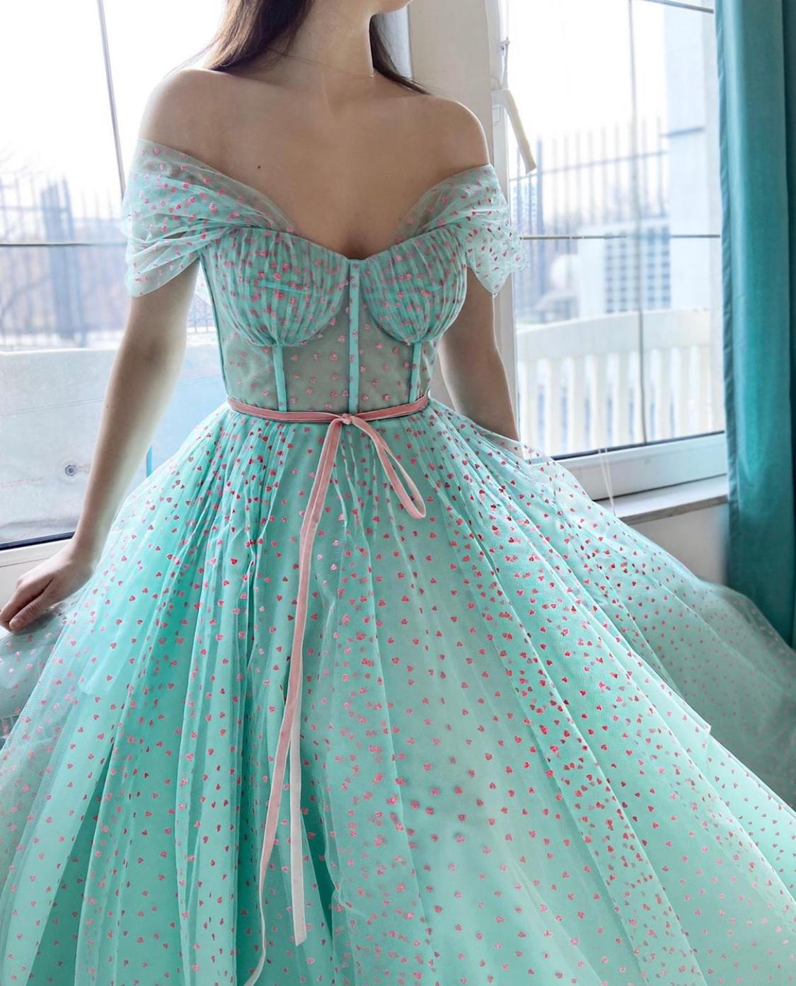 Blue A-Line dress with off the shoulder sleeves and hearty fabric