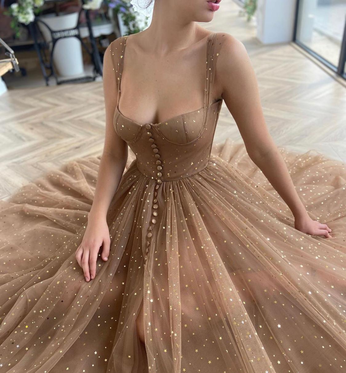 Brown midi dress with straps and starry fabric