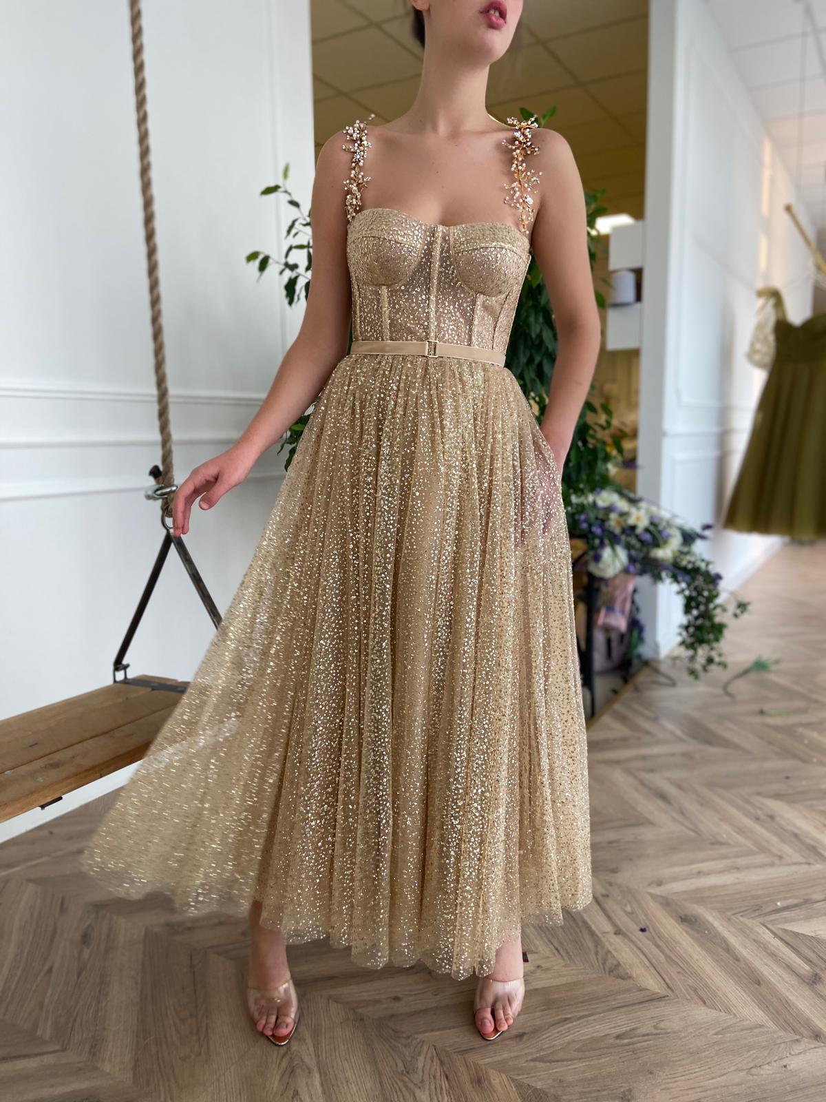 Gold midi dress with spaghetti straps, embroidery and belt