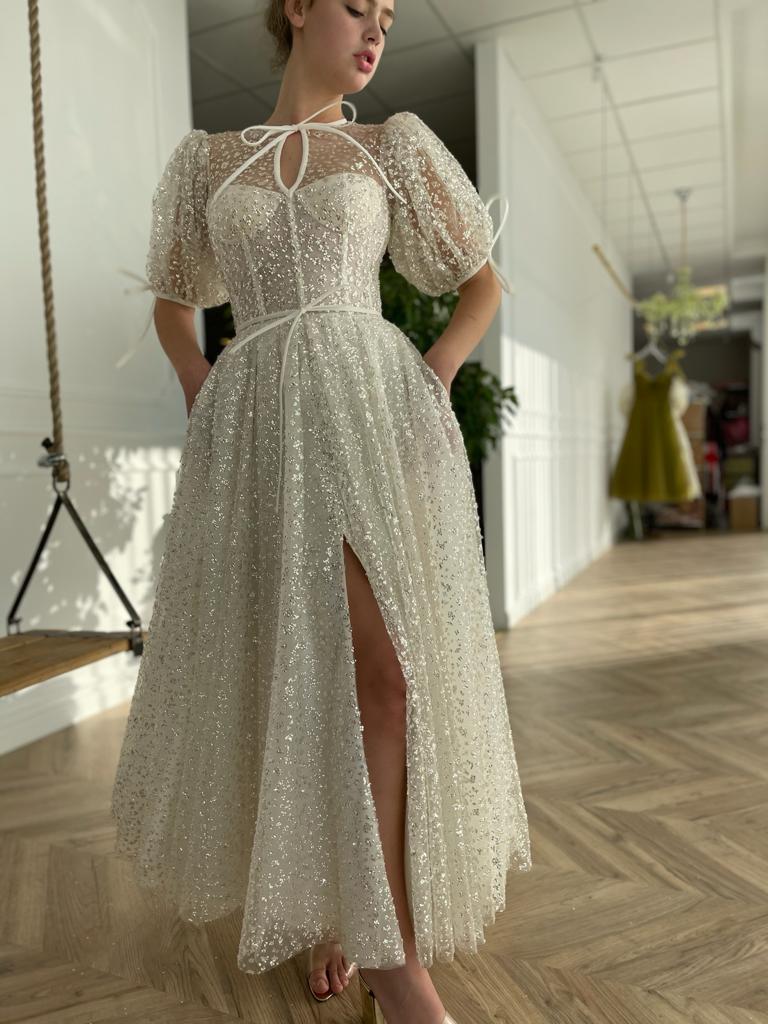 Midi white bridal dress with short sleeves and sparkles