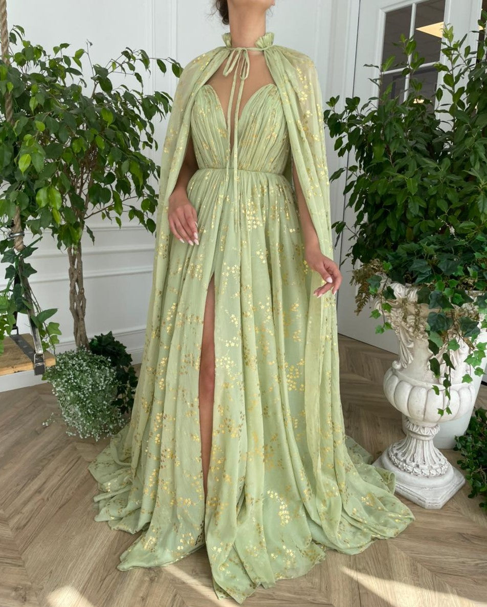 Green A-Line dress with no sleeves, v-neck and cape 
