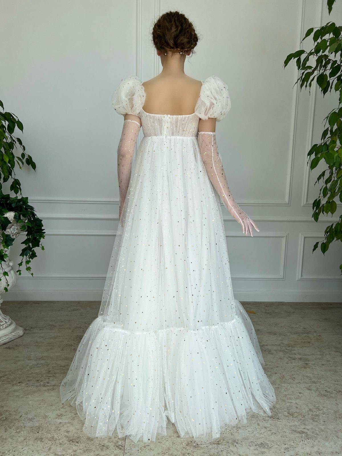 Sheath bridal dress with gold stars, cap sleeves and gloves