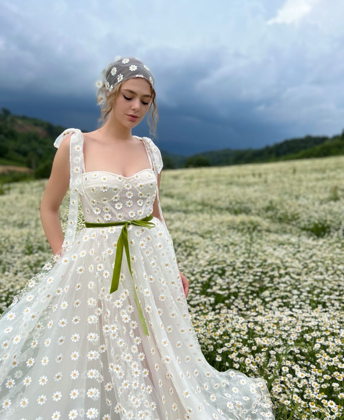 Meadow Daisy Gown Teuta Matoshi Meadow Daisy Gown Teuta Matoshi