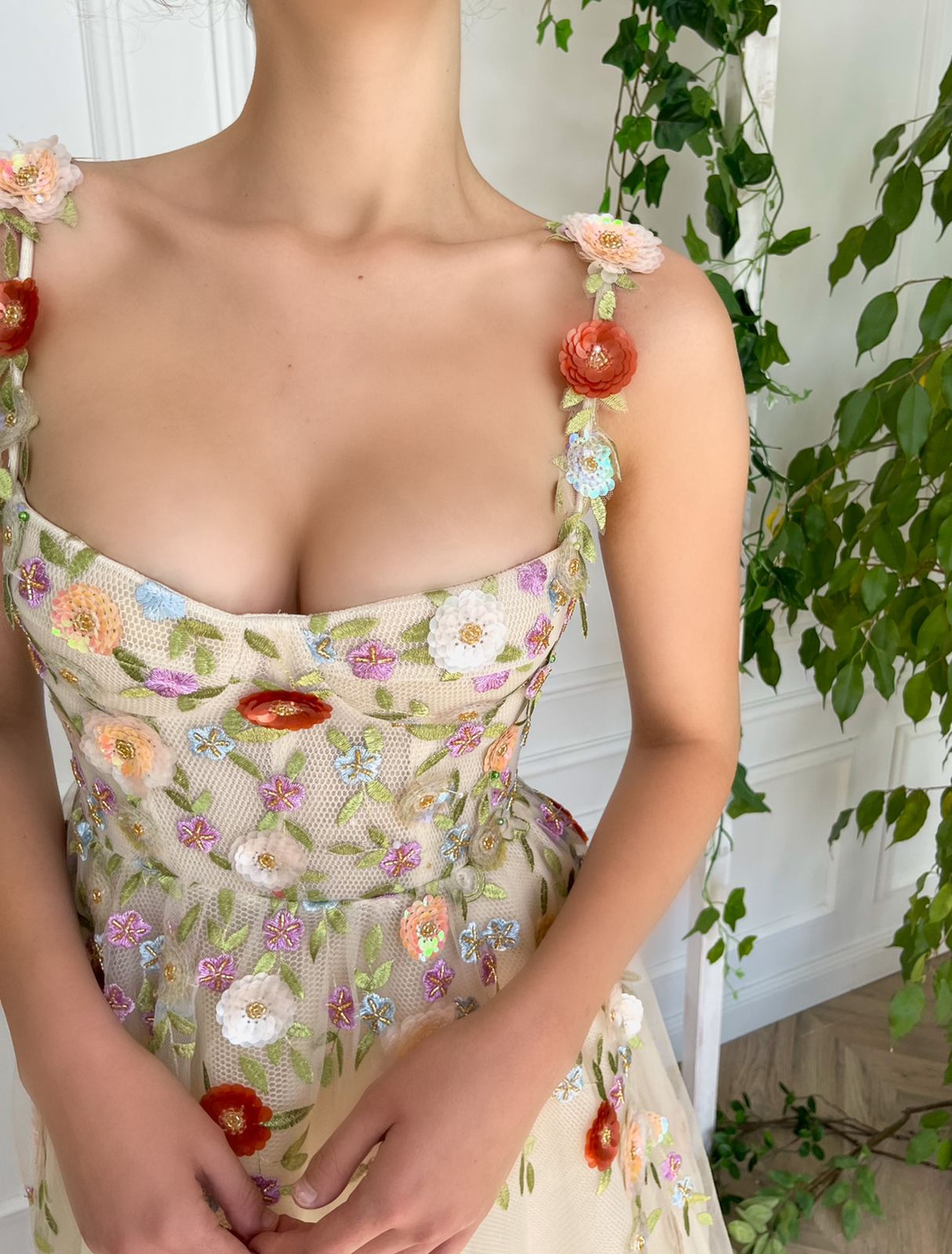 Beige A-Line dress with spaghetti straps, embroidery and flowers