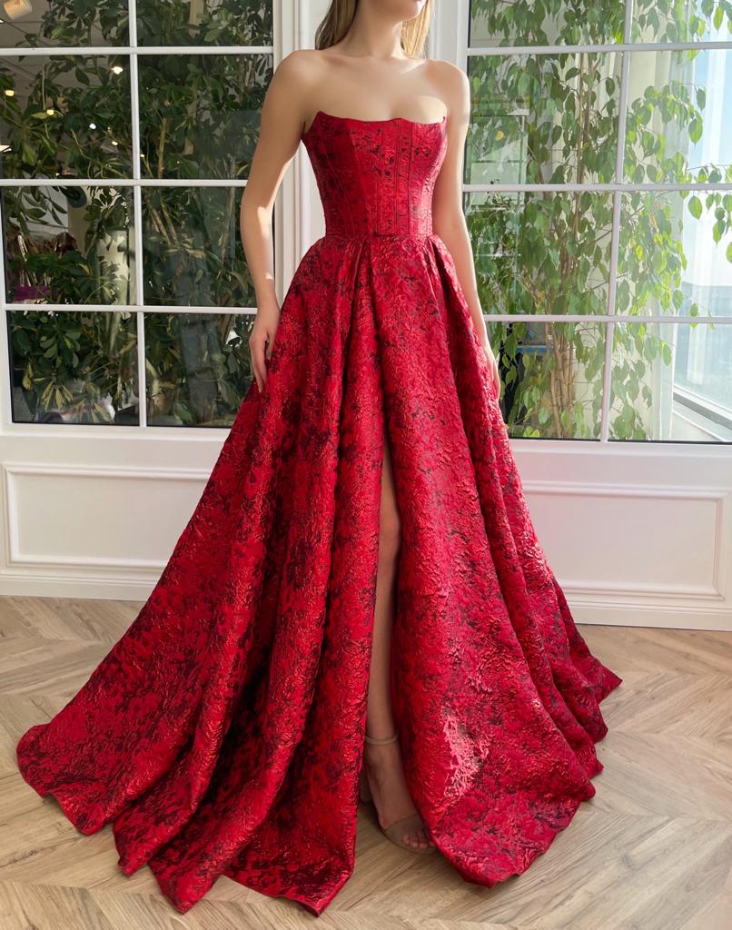 Red A-Line dress with no sleeves