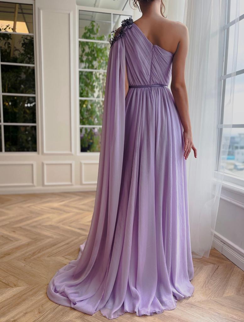 Silky purple dress with embroidery