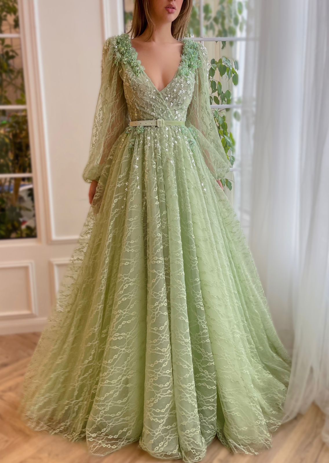 Green A-Line dress with belt, embroidery, v-neck and long sleeves