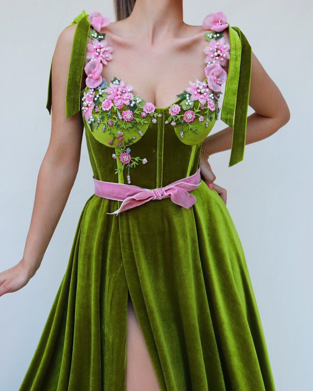Green A-Line dress with straps and embroidery