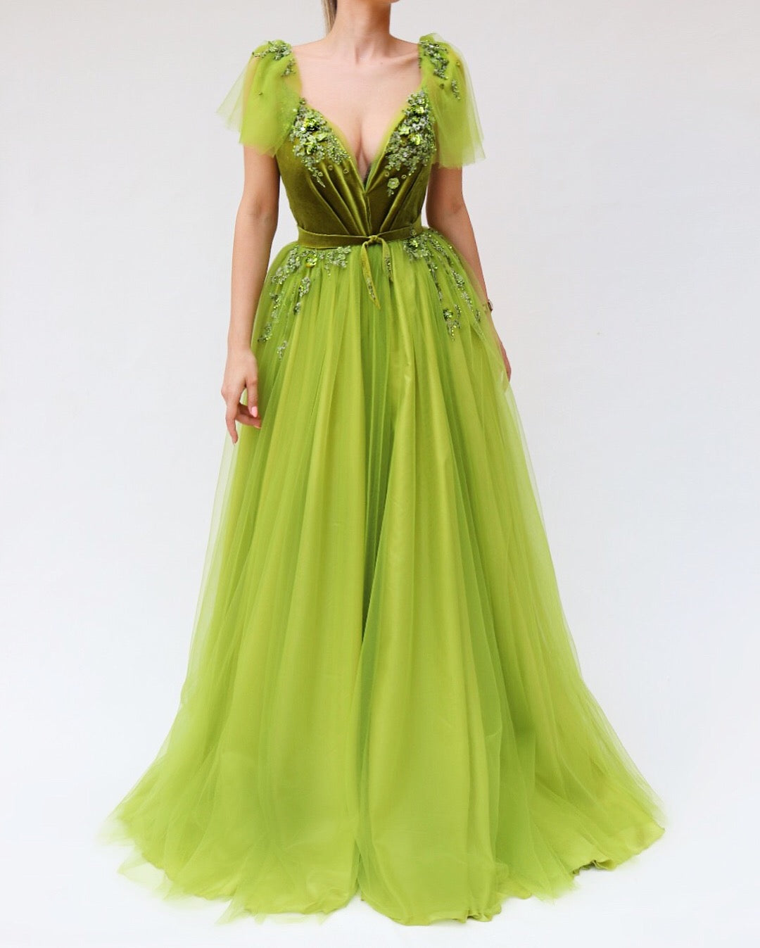 Green A-Line dress with v-neck and embroidery