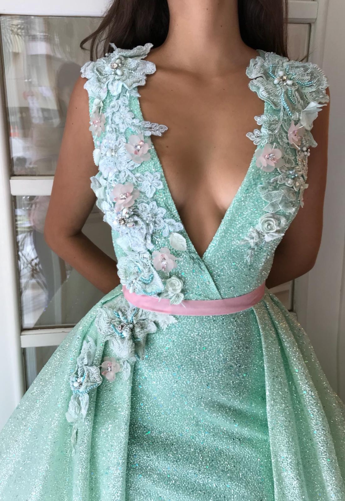 Blue overskirt dress with v-neck, no sleeves and embroidery