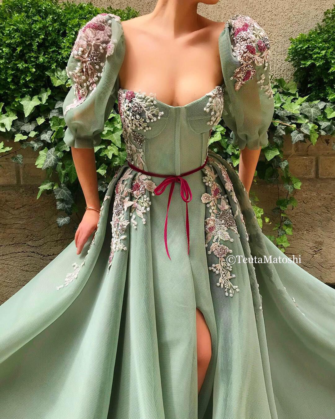 Green A-Line dress with short sleeves and embroidery