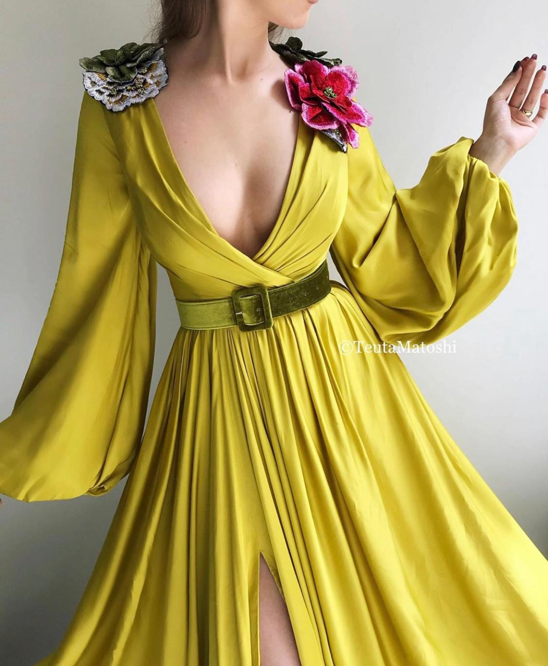 Yellow A-Line dress with belt, v-neck, long sleeves and embroidery