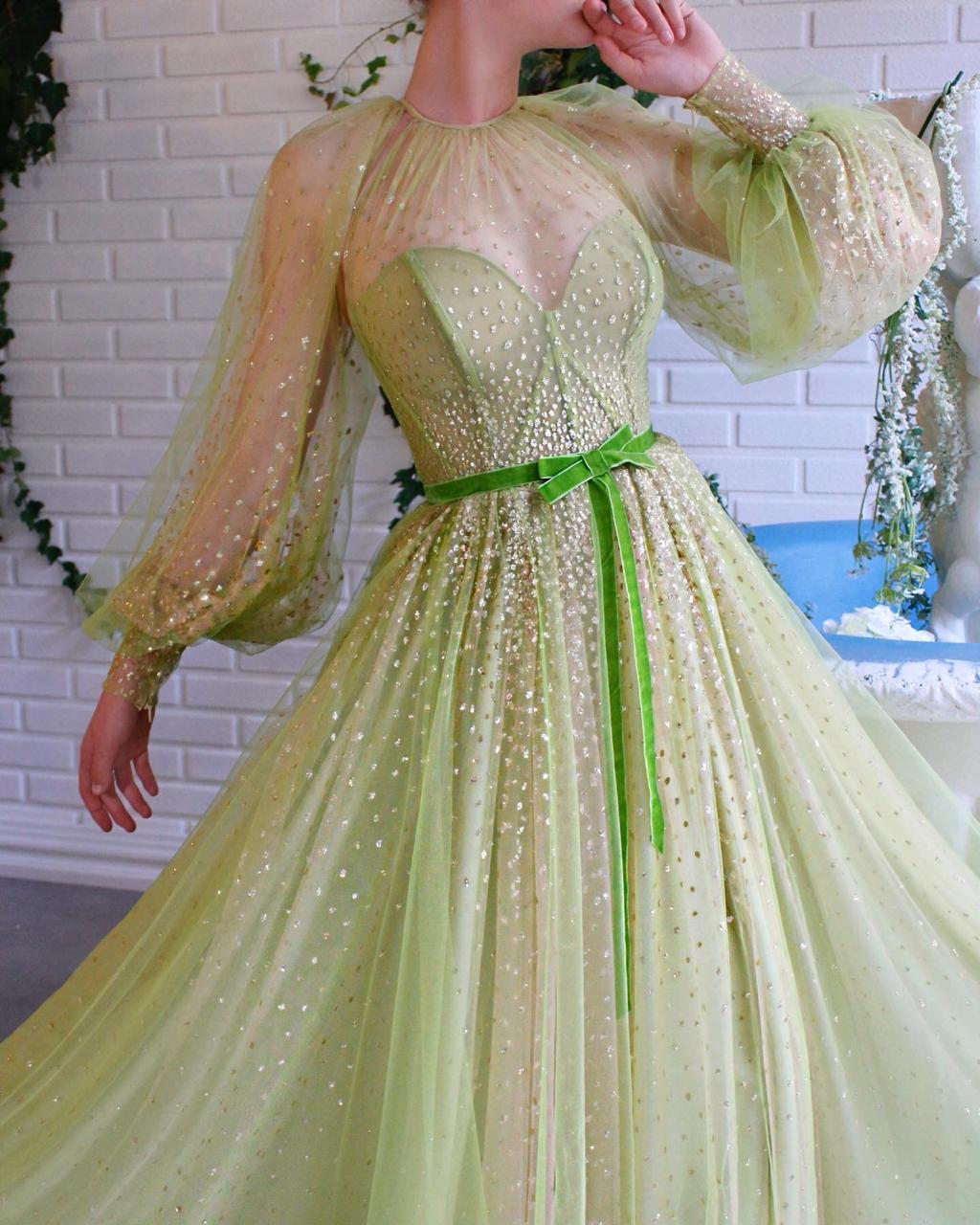 Green A-Line dress with long sleeves
