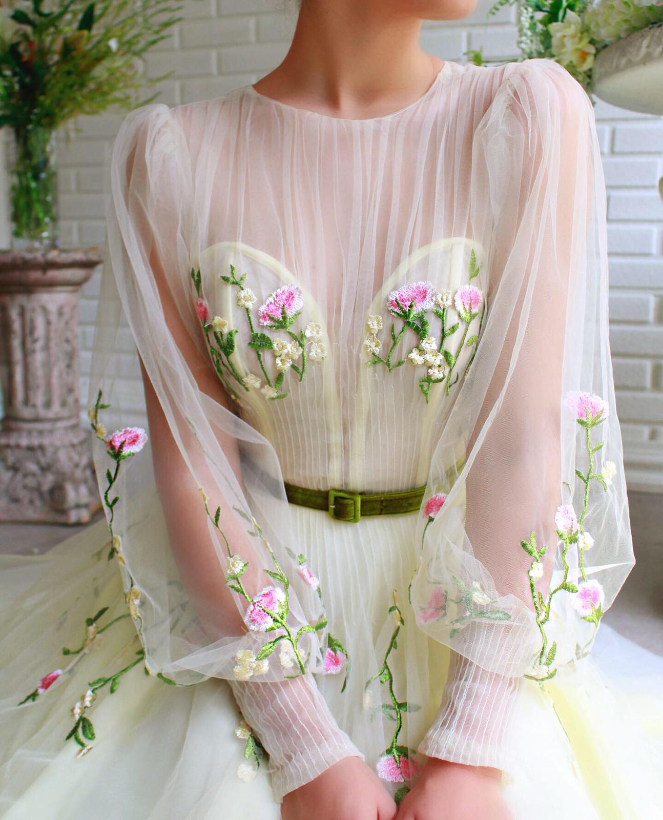 Beige A-Line dress with long sleeves, belt and embroidery