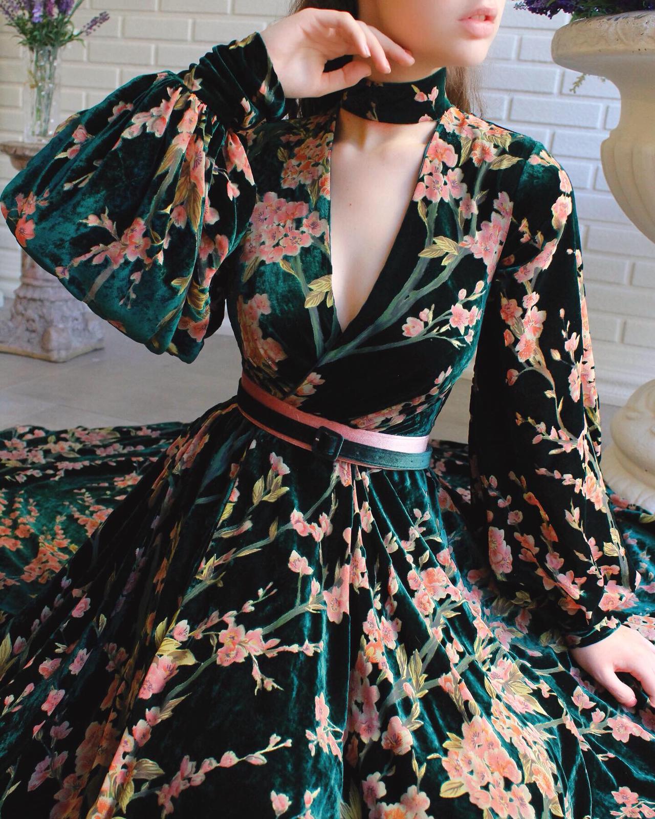 Green A-Line dress with v-neck, long sleeves and printed flowers