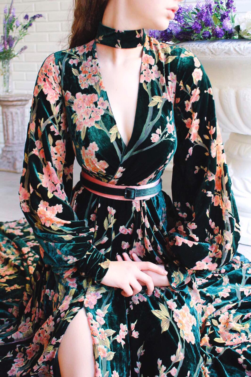 Green A-Line dress with v-neck, long sleeves and printed flowers