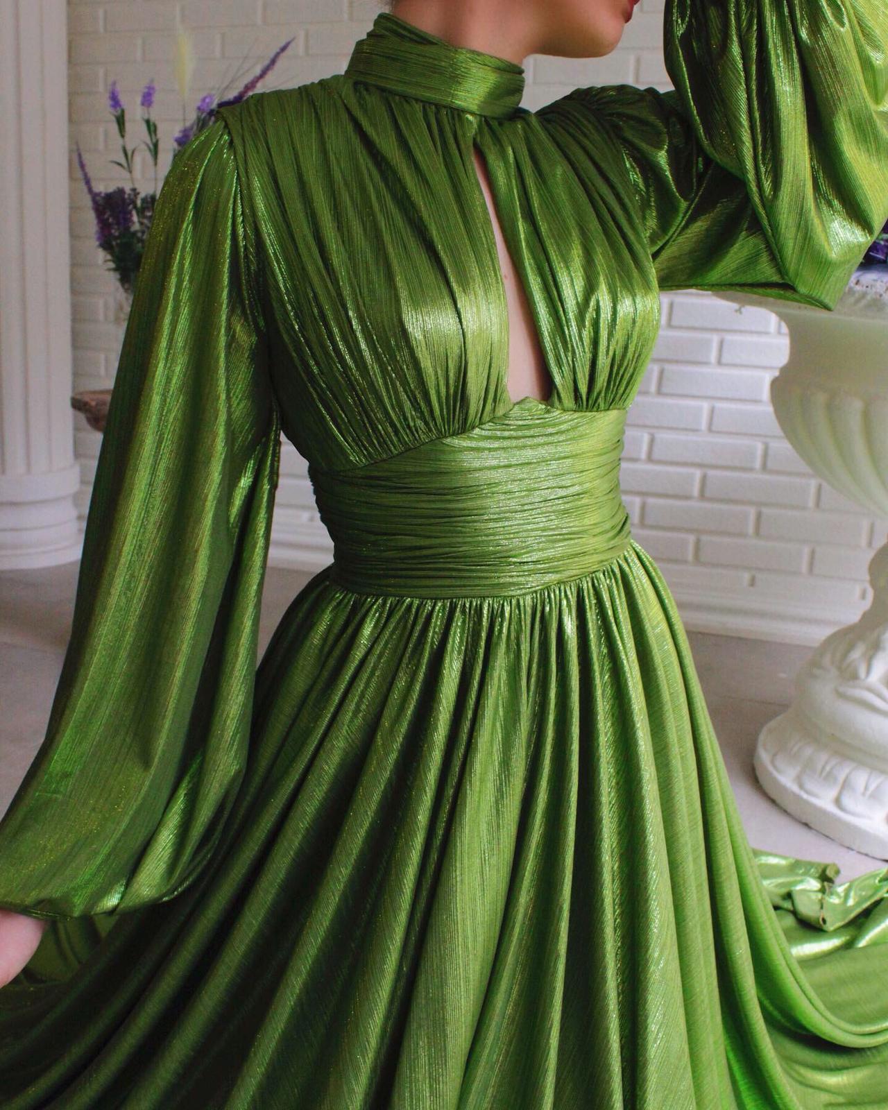 Green A-Line dress with long sleeves