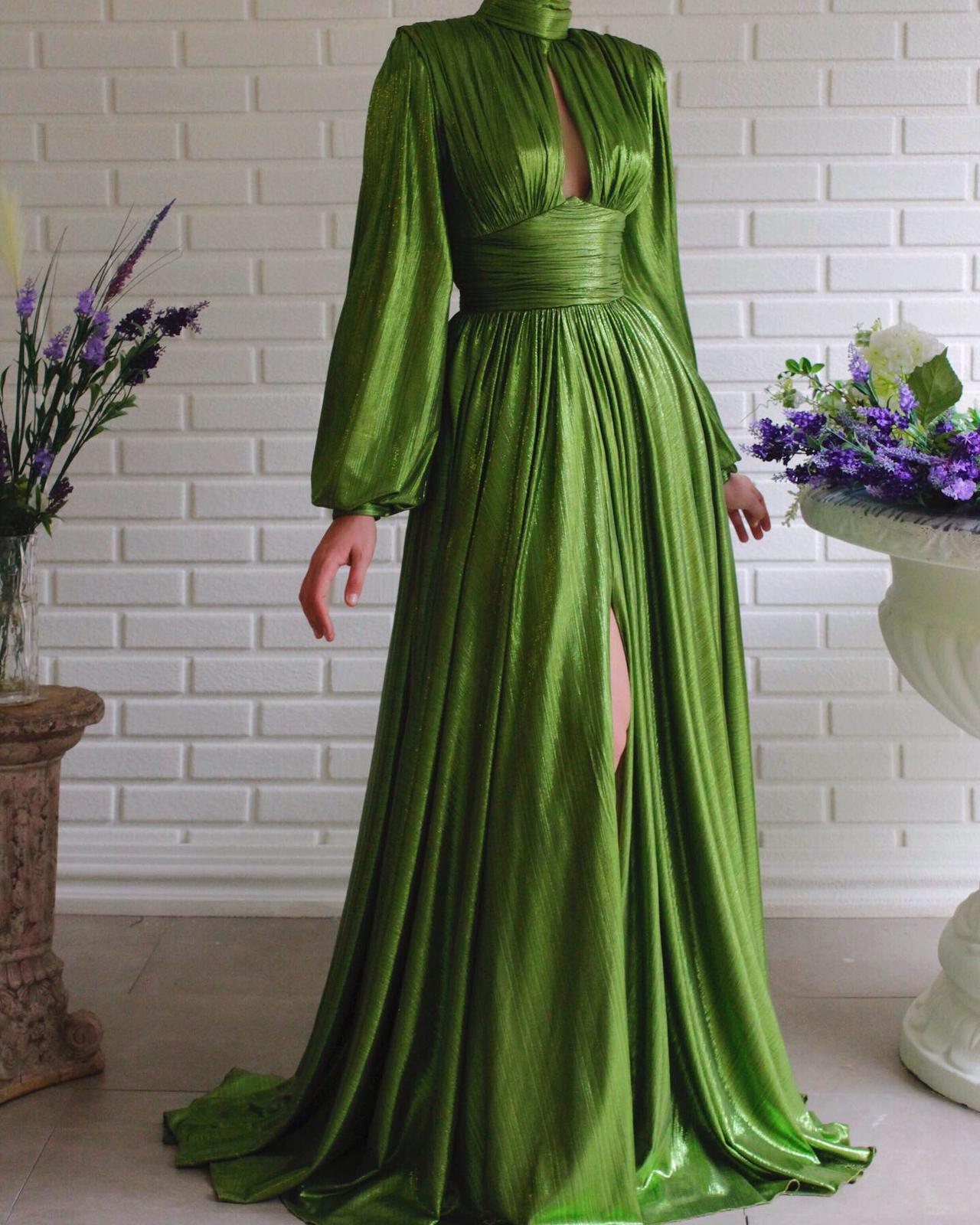 Green A-Line dress with long sleeves