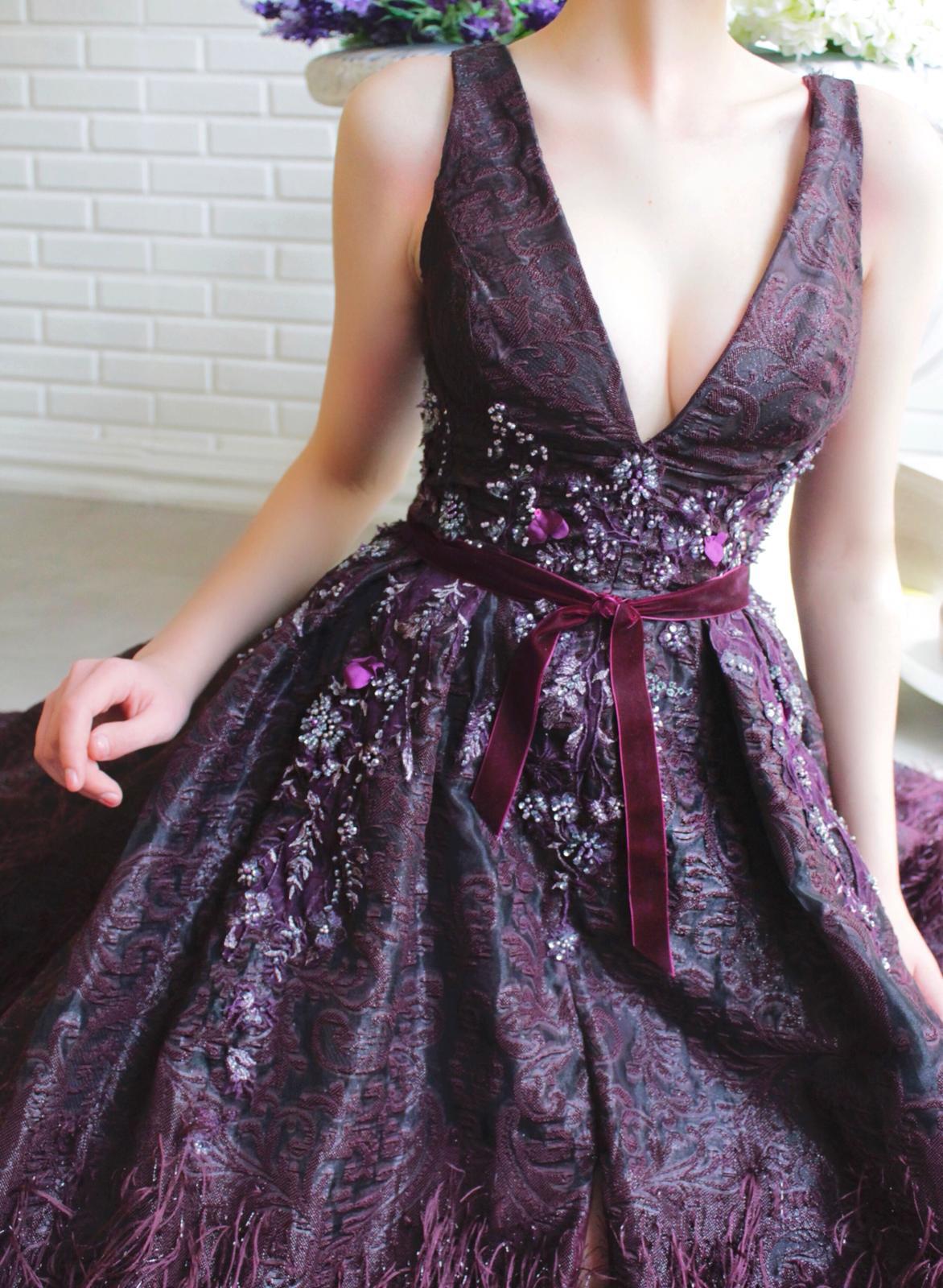 Purple A-Line dress with no sleeves, v-neck and embroidery