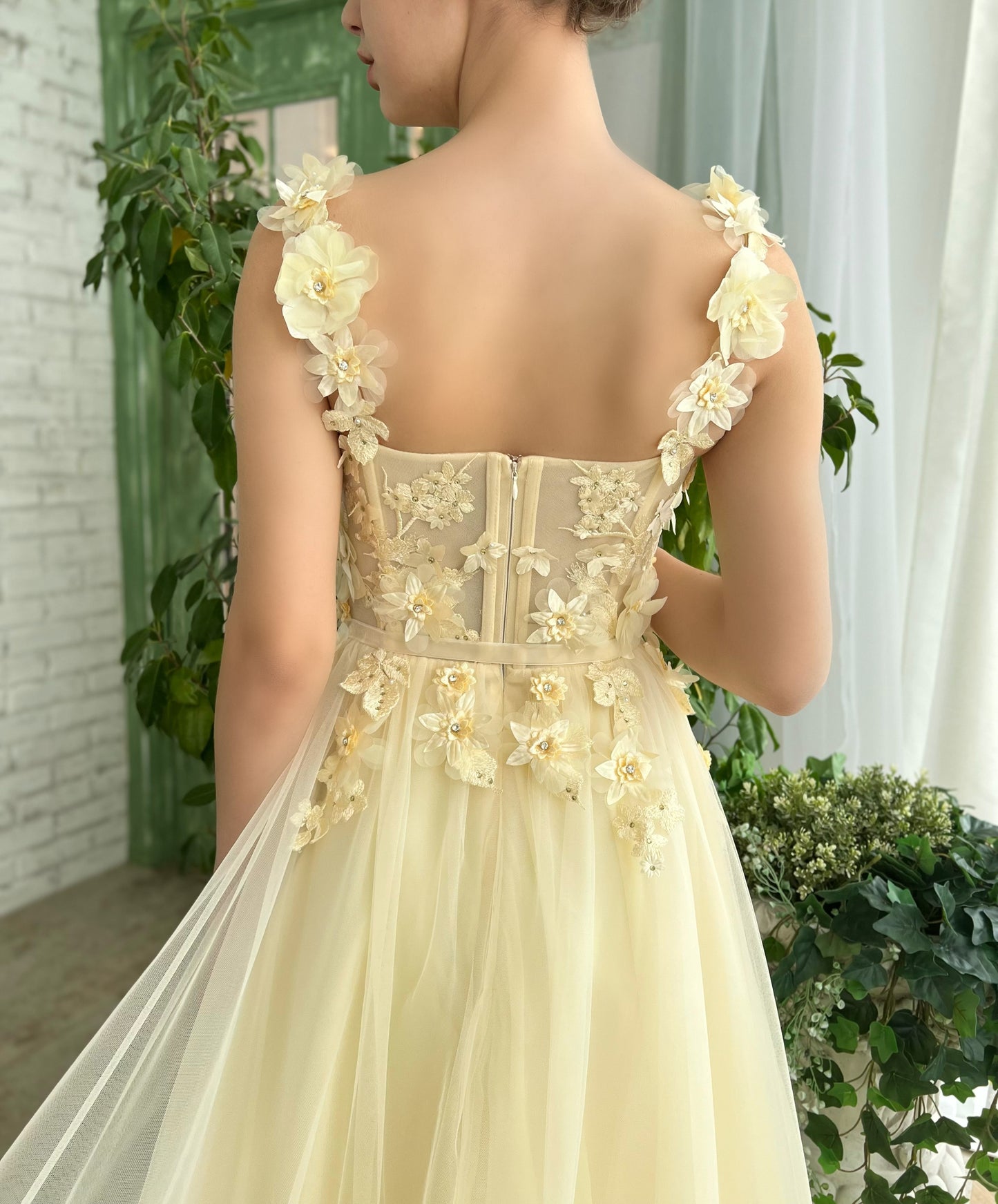 Yellow A-Line dress with straps, embroidery and flowers