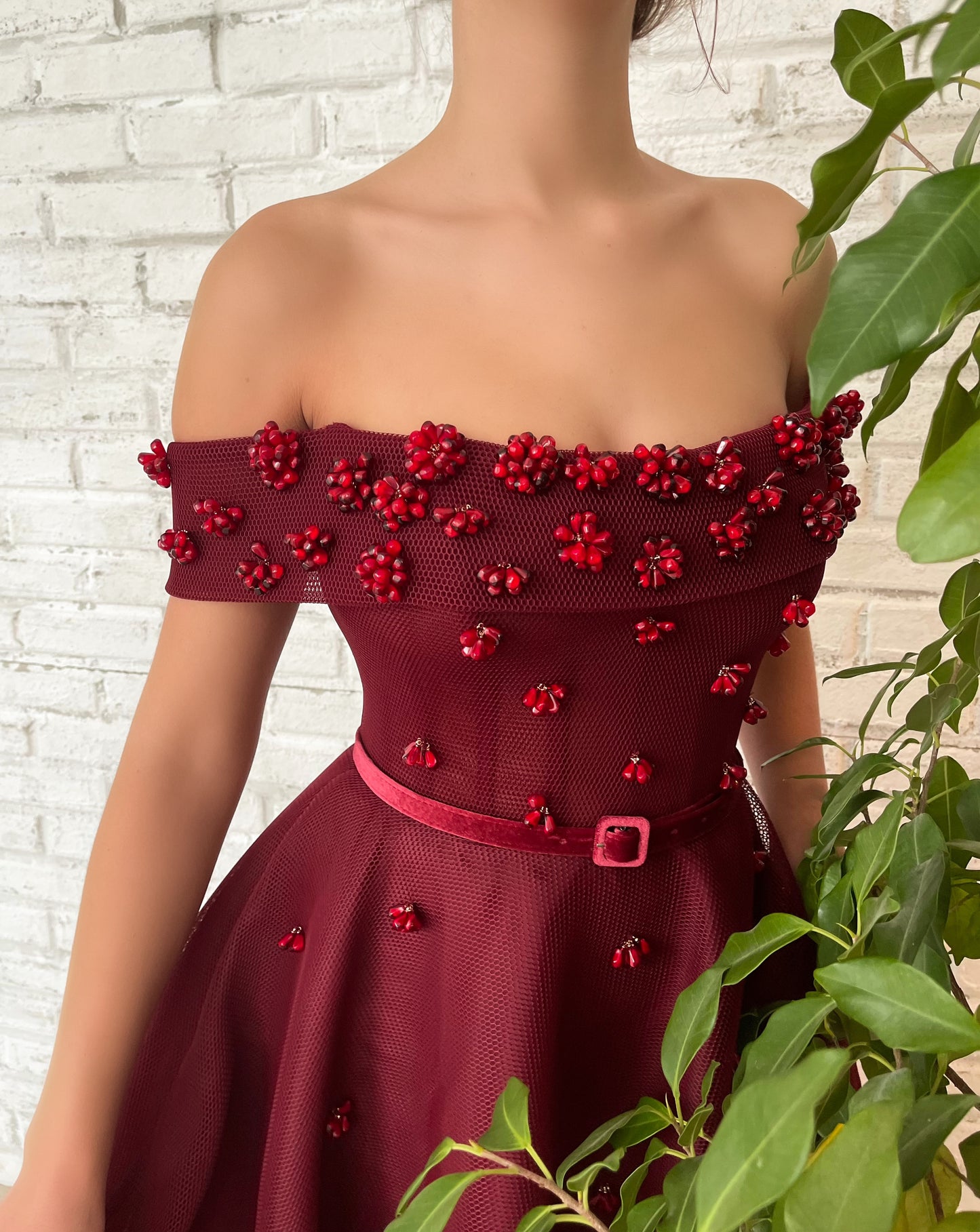 Red midi dress with belt, embroidery and off the shoulder sleeves