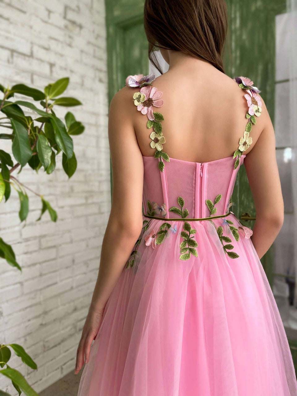 Pink midi dress with spaghetti straps and embroidery