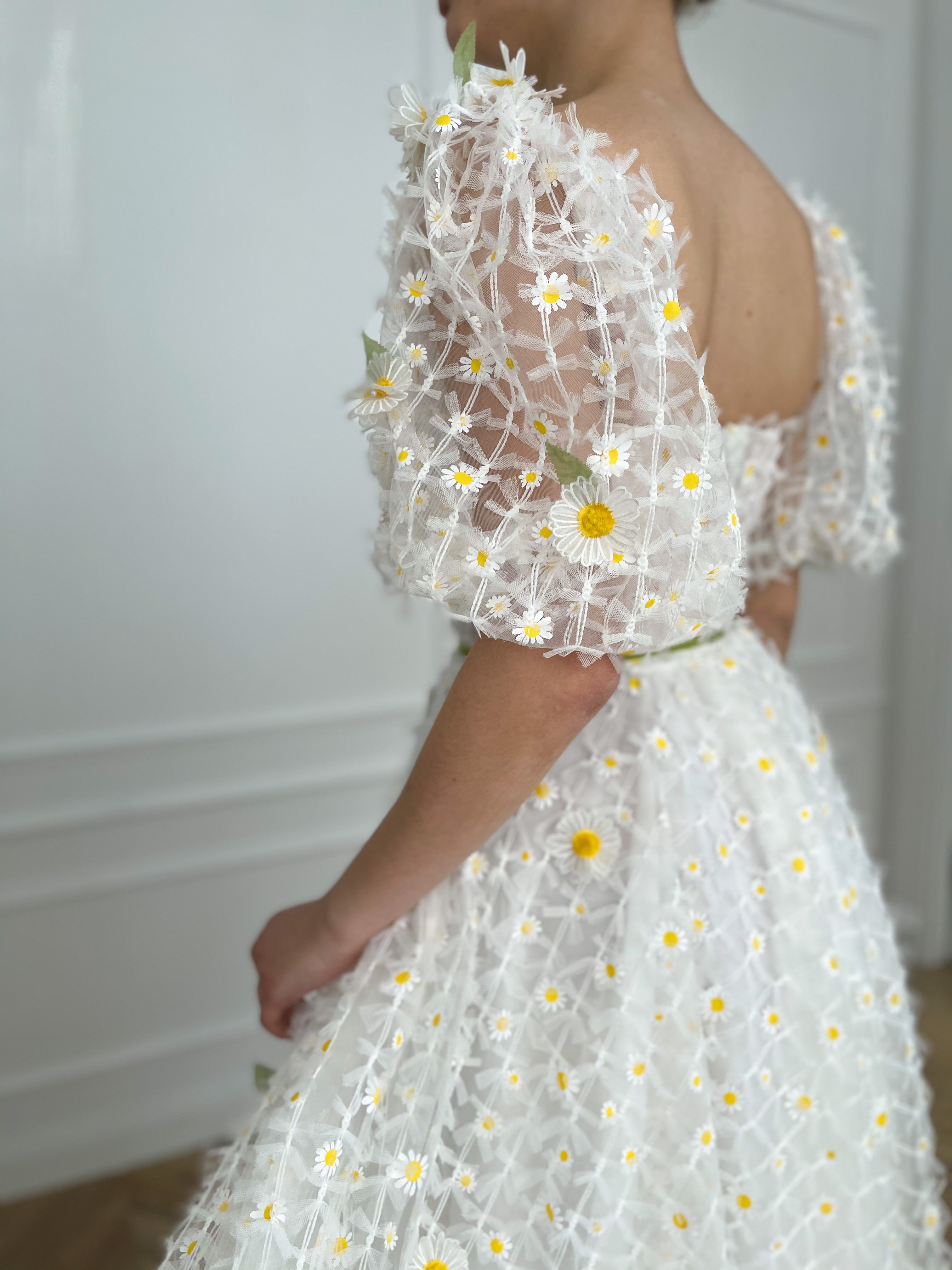 lattice lace wedding dress Intricate Lattice Lace Sleeveless Mermaid Wedding Dress