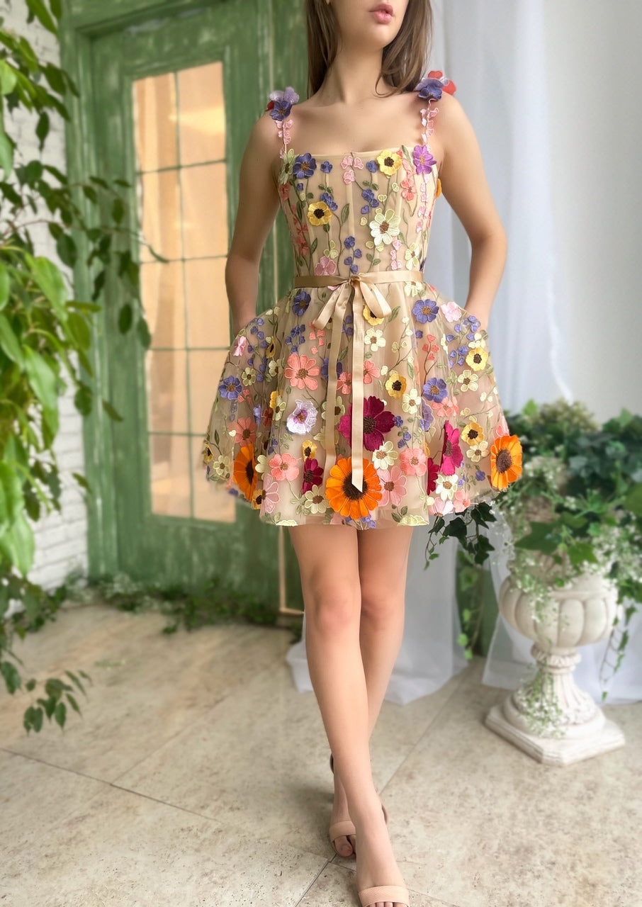 Beige mini dress with flowers, spaghetti straps and embroidery