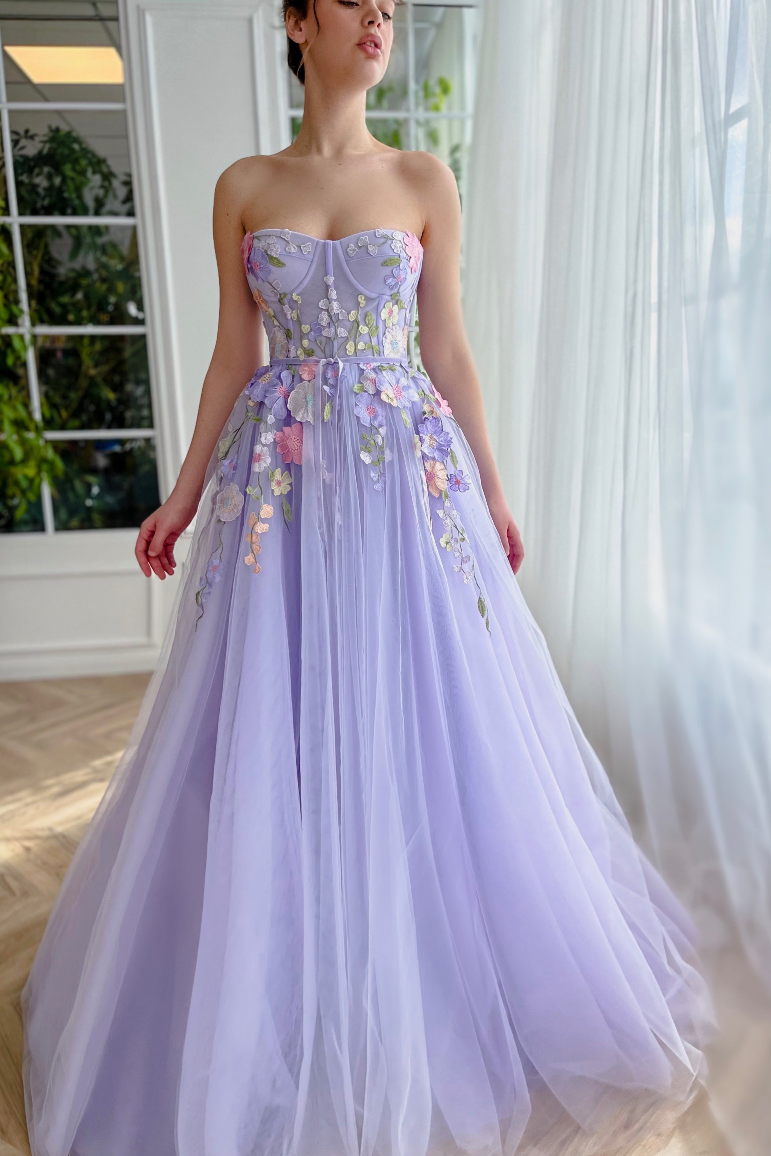 Purple A-Line dress with no sleeves and embroidery