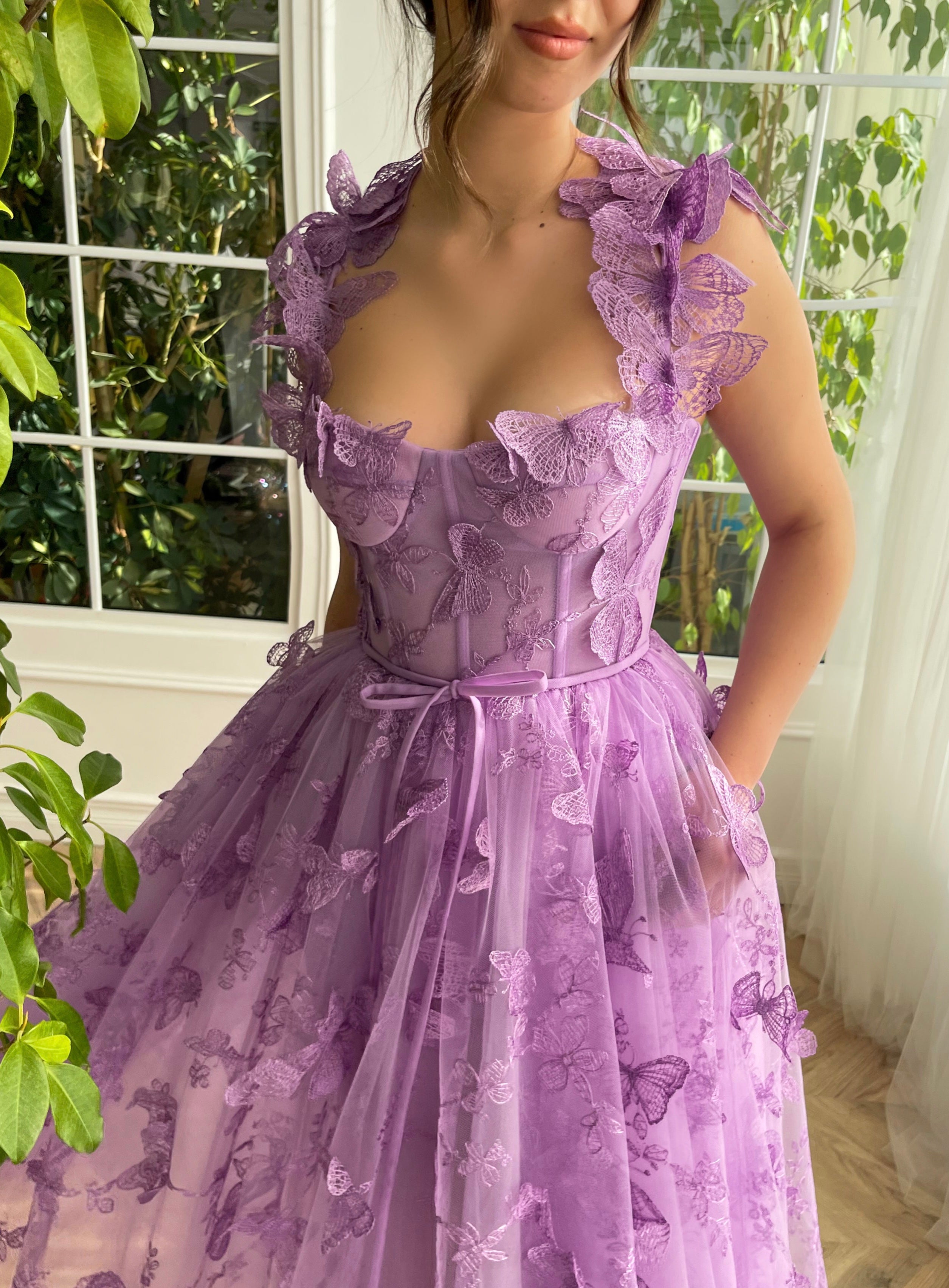 Purple midi dress with straps and embroidered butterflies