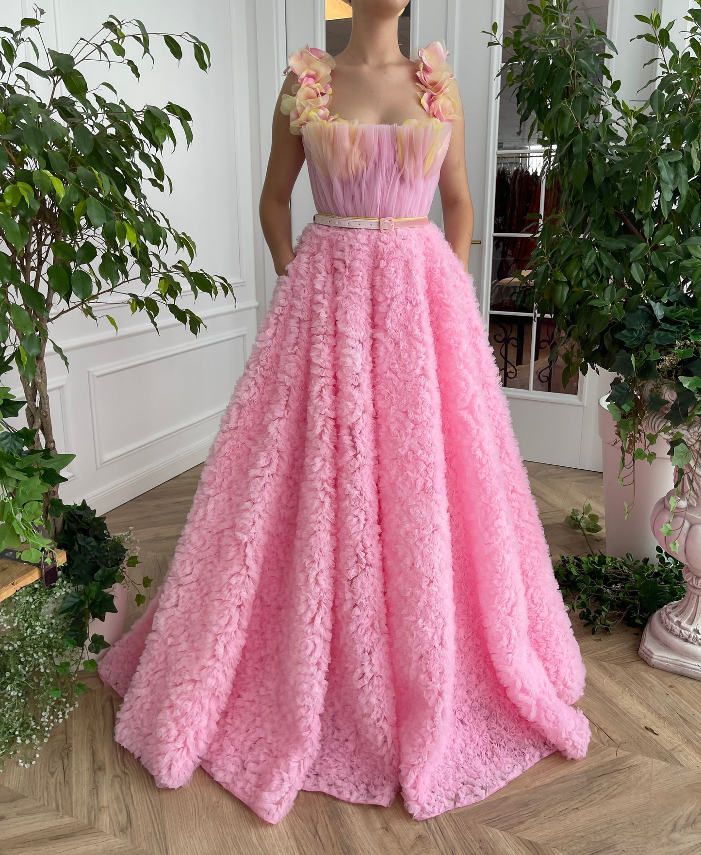 Pink A-Line dress with belt, embroidery and straps